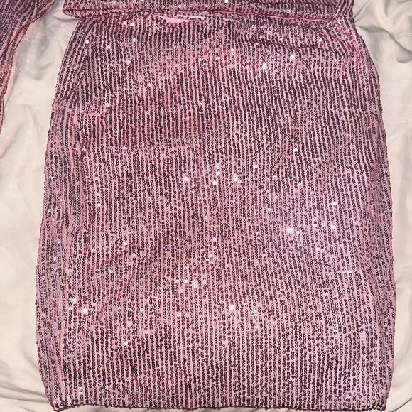 Fashion Nova Dresses & Skirts - two piece sparkly set
